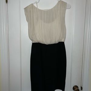 Alice & Olivia black white mini dress - M. New with tags.